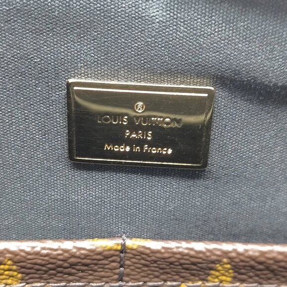 Authentic Louis Vuitton Miroir Black Vernis Tote Bag mon1690-110525 - Picture 15 of 16